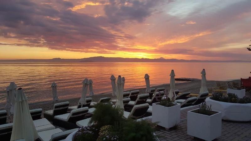 Art Boutique Suites Pefkochori Exterior foto