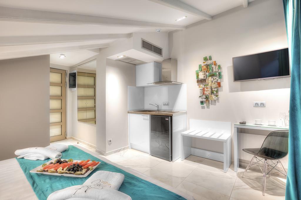 Art Boutique Suites Pefkochori Exterior foto